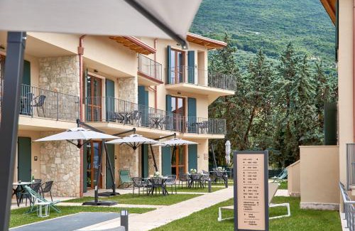 Assenza Apartment | June Stay Lake Garda