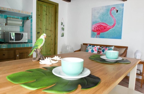 Santa Margherita di Pula Cottage | JUNGLE HOUSE FLAMINGO- P1060