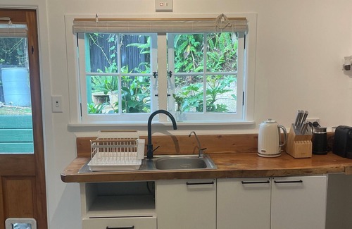Palm Beach Cottage | Jungle Cottage Escape