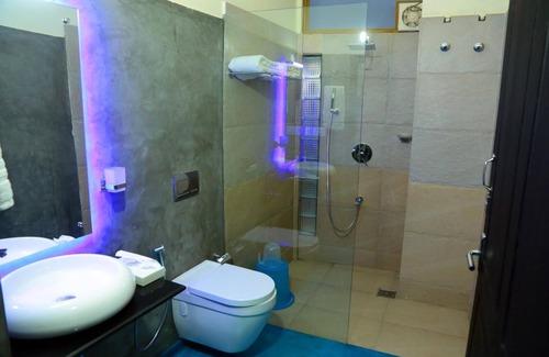 Mananthavady Hotel | Jungle Edge Resort