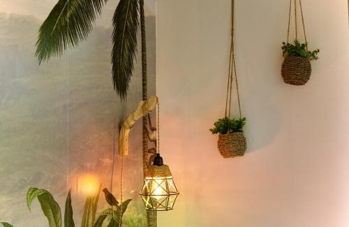 Albertville Apartment | Jungle Room - La Cabane