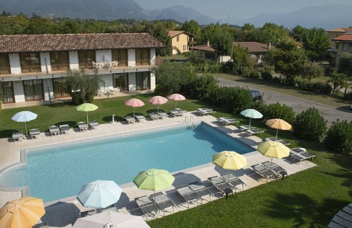 Pieve Vecchia Apartment | Junior Suite 6 with Shared Pool and Private Balcony