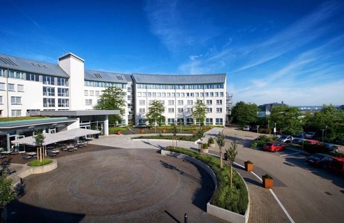 Leubnitz-Neuostra House | Junior Suite - Ramada by Wyndham Dresden