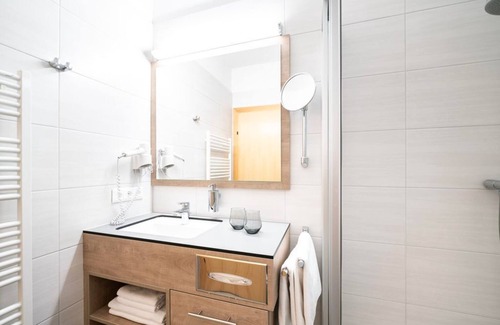 Doebriach House | Junior Suite Superior up to 5 persons half board - Ferienhotel Trattnig