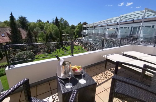 Schluchsee Apartment | Junior suite with shower/WC and balcony