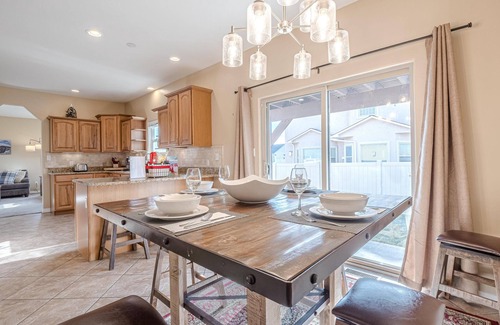 Fruita House | Juniper I: Luxe Comfort, Style & Elegance