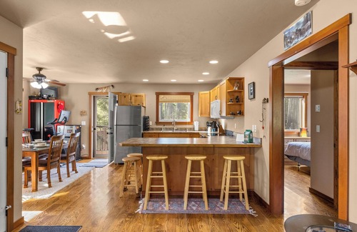 Coram House | Juniper Presents: Cozy 2BR Retreat in Coram - Close to Glacier National Park