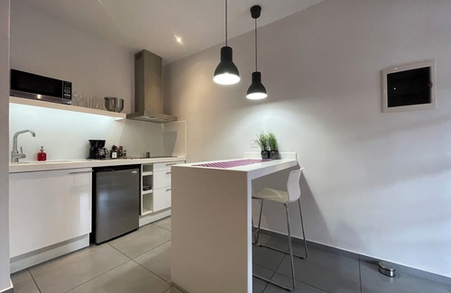 Oranjestad Apartment | JUST 3 MIN WALK TO THE BEACH FROM LAGOON STUDIO 1