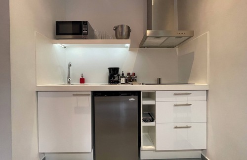 Oranjestad Apartment | JUST 3 MIN WALK TO THE BEACH FROM LAGOON STUDIO 1
