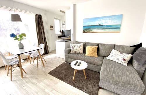 Groemitz Apartment | Just a stone's throw from the promenade.