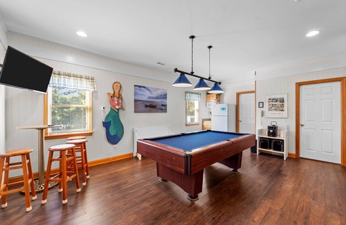 Avon House | Just Add Sun | Semi Oceanfront | Avon | Sleeps 13