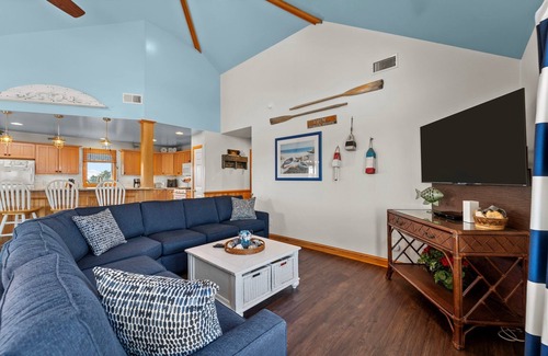 Avon House | Just Add Sun | Semi Oceanfront | Avon | Sleeps 13