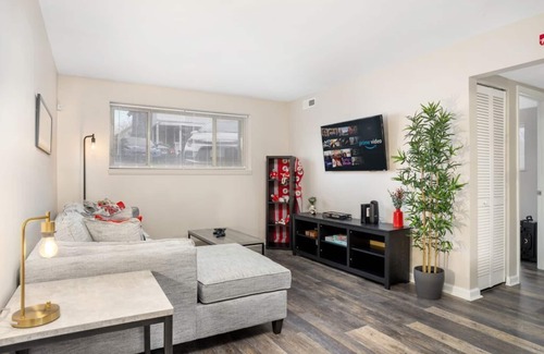 University District Apartment | Just listed! Two bedroom on OSU campus