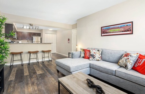 University District Apartment | Just listed! Two bedroom on OSU campus