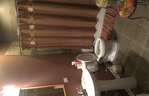 Grand Boulevard House | Just Minutes from Downtown Chicago