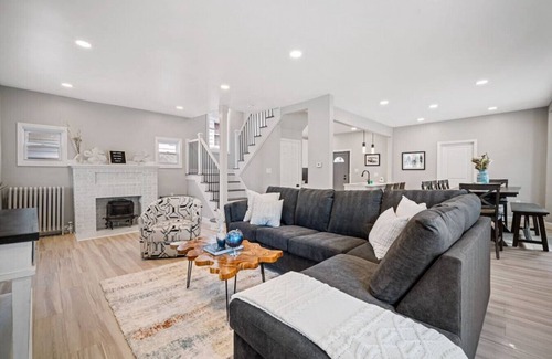 Ventnor City House | Just Renovated 4BR home - 1.5 Blocks to the Beach!