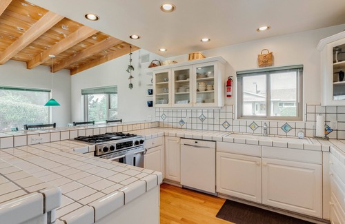 Morro Bay House | Just Steps to the Beach!