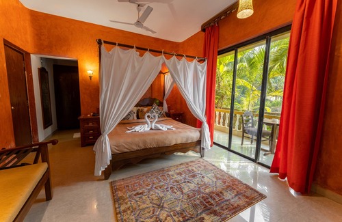 Morjim Hotel | juSTa Morjim Beach Resort and Spa