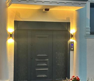 Trabzon House | Köşk de Müstakil bahçeli Konak