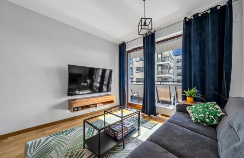 Wola Apartment | Kłopot 4A by Homeprime