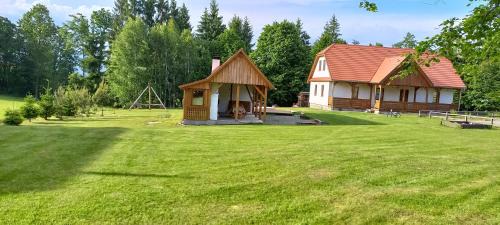 Zetea Villa | Kőszikla Kulcsosház