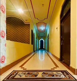 Sultanpur Hotel | K.G.N guest house