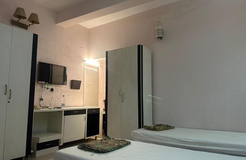 Nungambakkam House | K THAI GUEST HOUSE