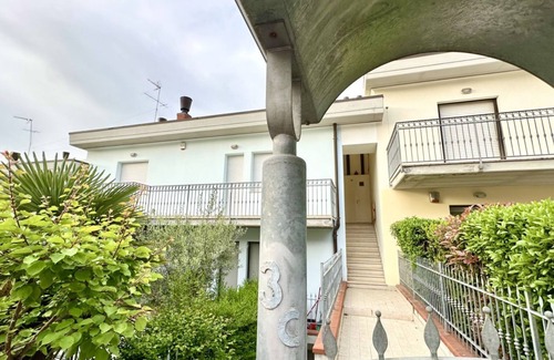 Castelfidardo Apartment | K03 - Castelfidardo, large four-room apartment convenient to services