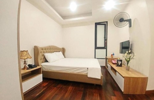 Long Bien Hotel | K17 Hotel - by Bay Luxury