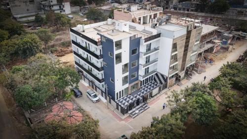 Greater Noida Hotel | Kaashvi Residency - Managed by Atithi House
