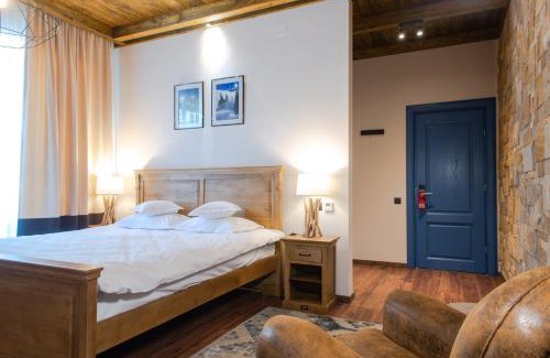 Vatra Dornei Ski Chalet | KABAN BOUTIQUE HOTEL - 5Star Central Villa in Vatra Dornei