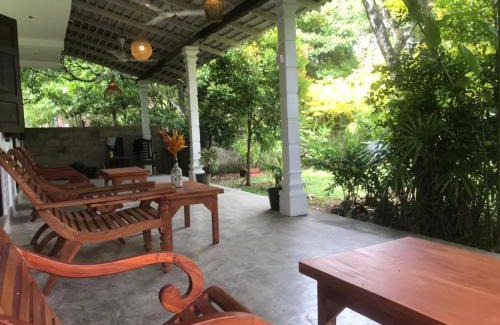 Unawatuna Bed & Breakfast | Kadol Villa