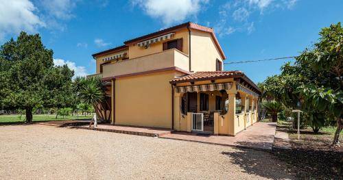 Santa Maria La Palma Villa | Kadossene Country Villa
