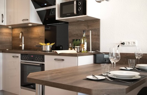 Groemitz Apartment | Kaiserhof App. 203 "kaiserhofresidenz" Inkl. Infrarot- Sauna und Wlan