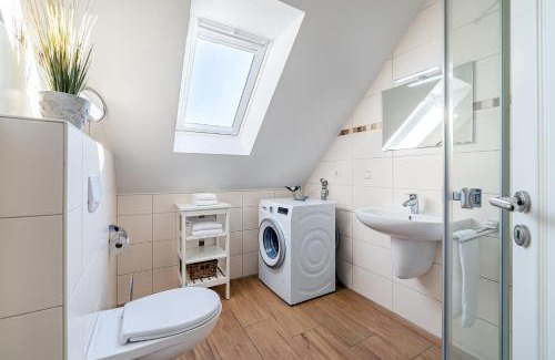 Greetsiel Apartment | Kajüte Möhlenkieker OG
