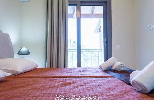 Vlachatika Villa | Kalami Sunlight Villa