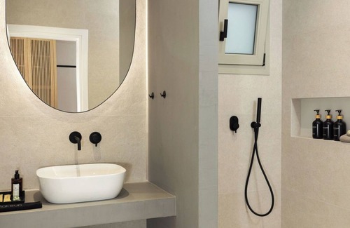 Apollonia Hotel | Kalea Suites