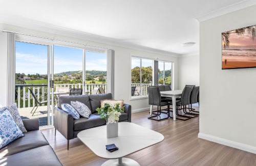 Kiama House | Kaleula Upper Beach House