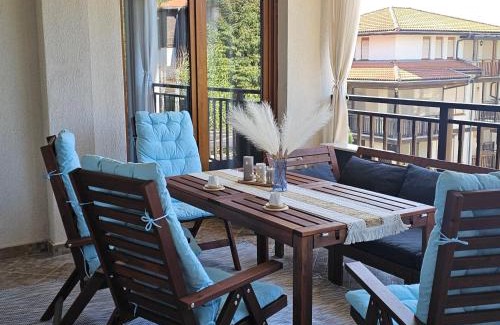Sozopol Apartment | KaliAnny in Santa Marina escape from daily routine