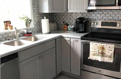 Jamestown House | Kama Kottage