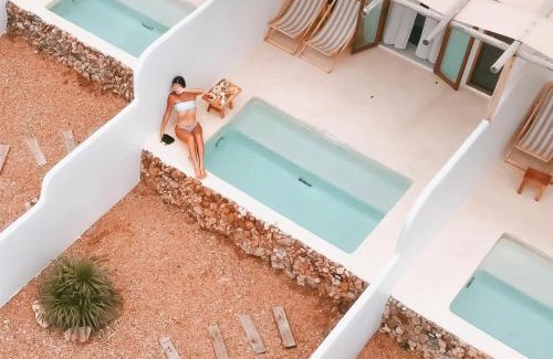 Koh Lan Bed & Breakfast | Kamari Cafe&Resort Kohlarn คามารีคาเฟ่แอนด์รีสอร์ทเกาะล้าน