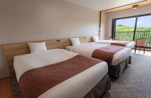 Nikko House | Kamenoi Hotel Okunikko