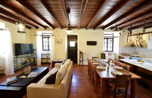 Hydra Villa | Kamini's Tranquility Retreat