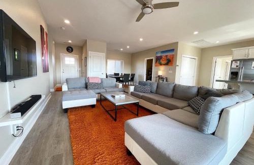Kanab House | Kanab Family Home With Amazing Red Rock Views Pets OK