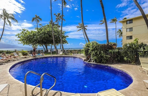 Maalaea Apartment | Kanai A Nalu Unit 202 - Direct Oceanfront View