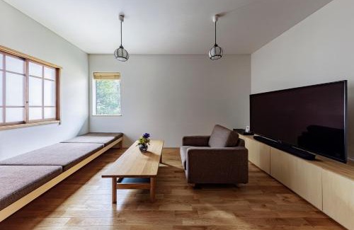 Central Kyoto Villa | KANETSUNE-Temple Lodging In Cultural Property