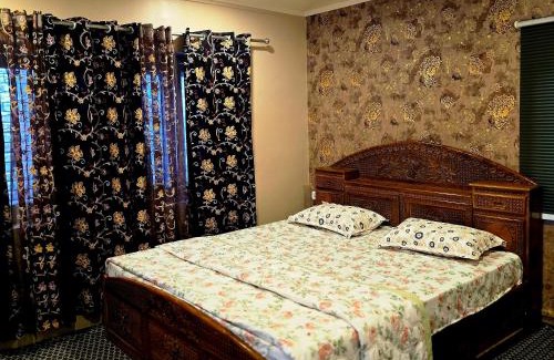 Srinagar Hotel | kangri cottage