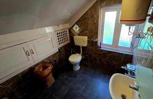 Srinagar Hotel | kangri cottage