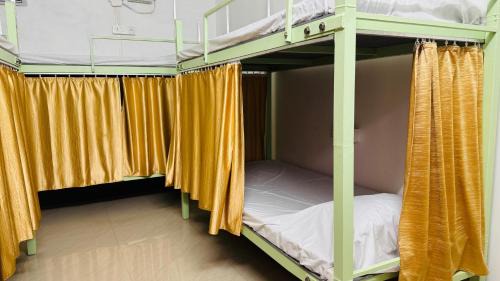 Kannur Hotel | Kannur dormitory 10 Hours