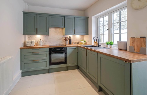 St Austell House | Kaolin: Splendid Cornwall Home by STAE-Homes